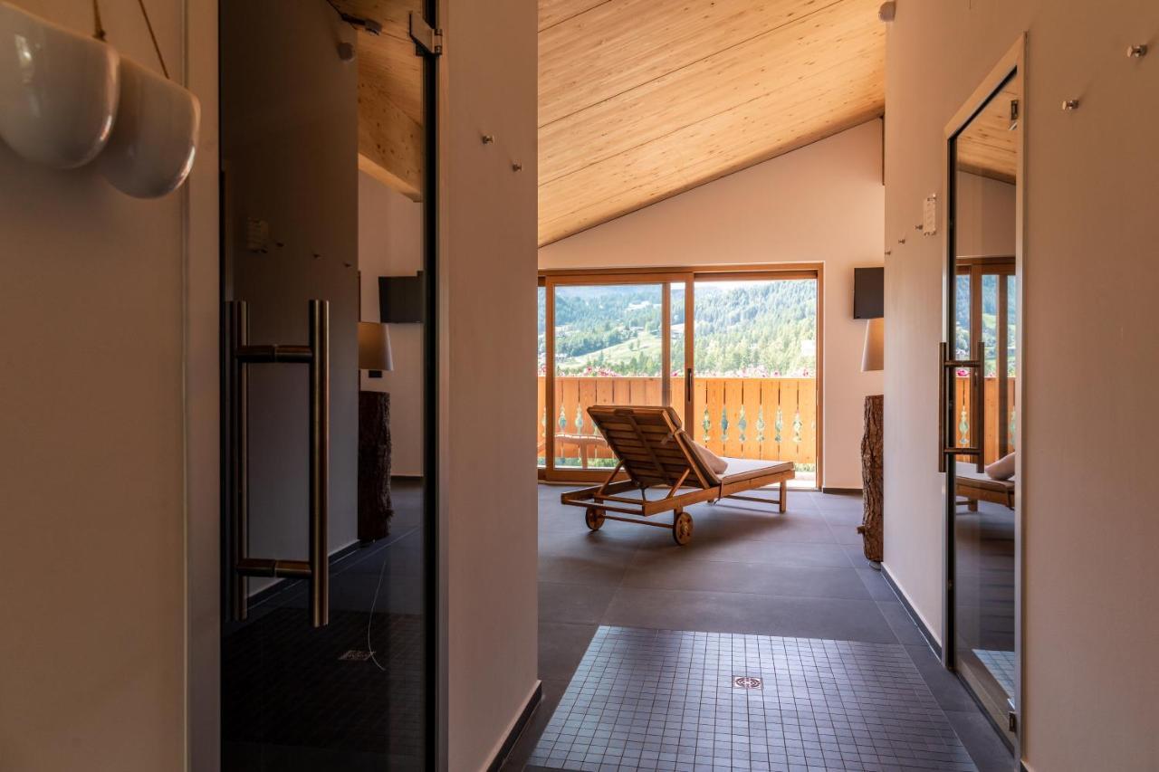 Camina Suite And Spa Κορτίνα Ντ' Αμπέτσο Εξωτερικό φωτογραφία