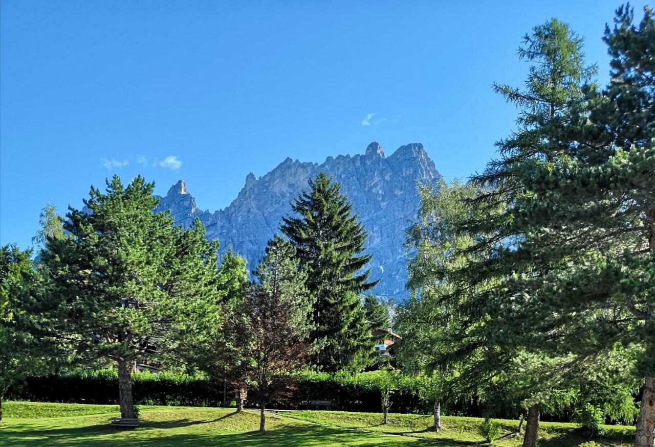 Camina Suite And Spa Κορτίνα Ντ' Αμπέτσο Εξωτερικό φωτογραφία