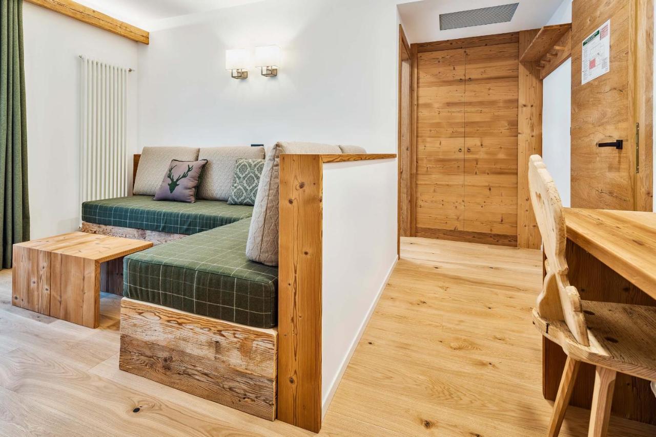 Camina Suite And Spa Κορτίνα Ντ' Αμπέτσο Εξωτερικό φωτογραφία