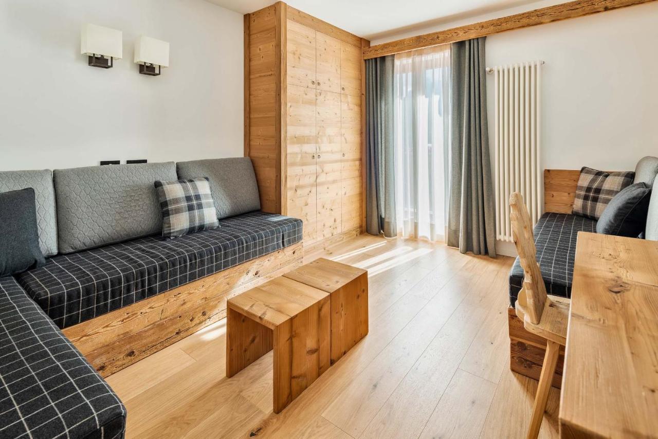Camina Suite And Spa Κορτίνα Ντ' Αμπέτσο Εξωτερικό φωτογραφία