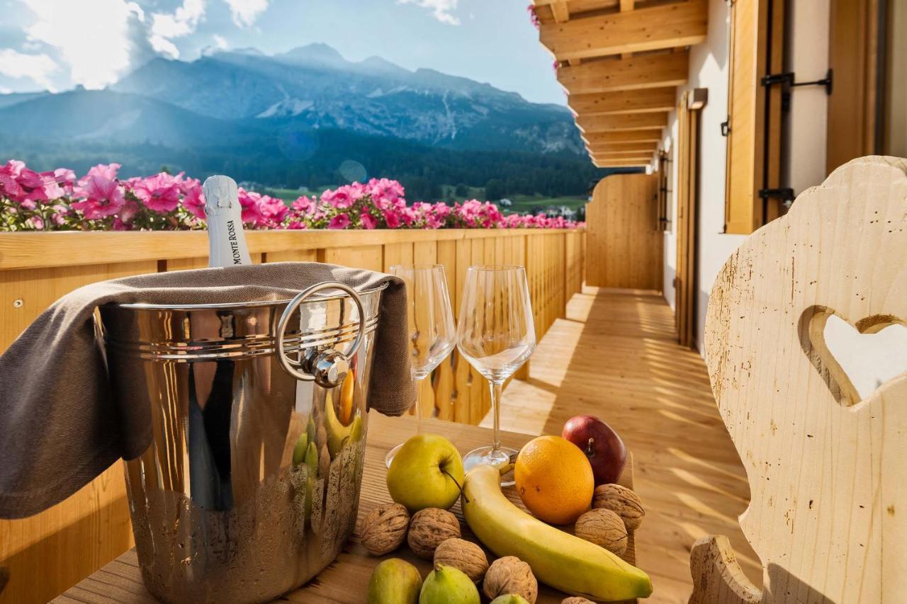 Camina Suite And Spa Κορτίνα Ντ' Αμπέτσο Εξωτερικό φωτογραφία