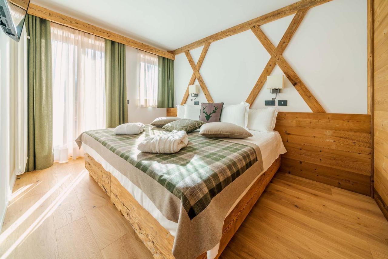 Camina Suite And Spa Κορτίνα Ντ' Αμπέτσο Εξωτερικό φωτογραφία