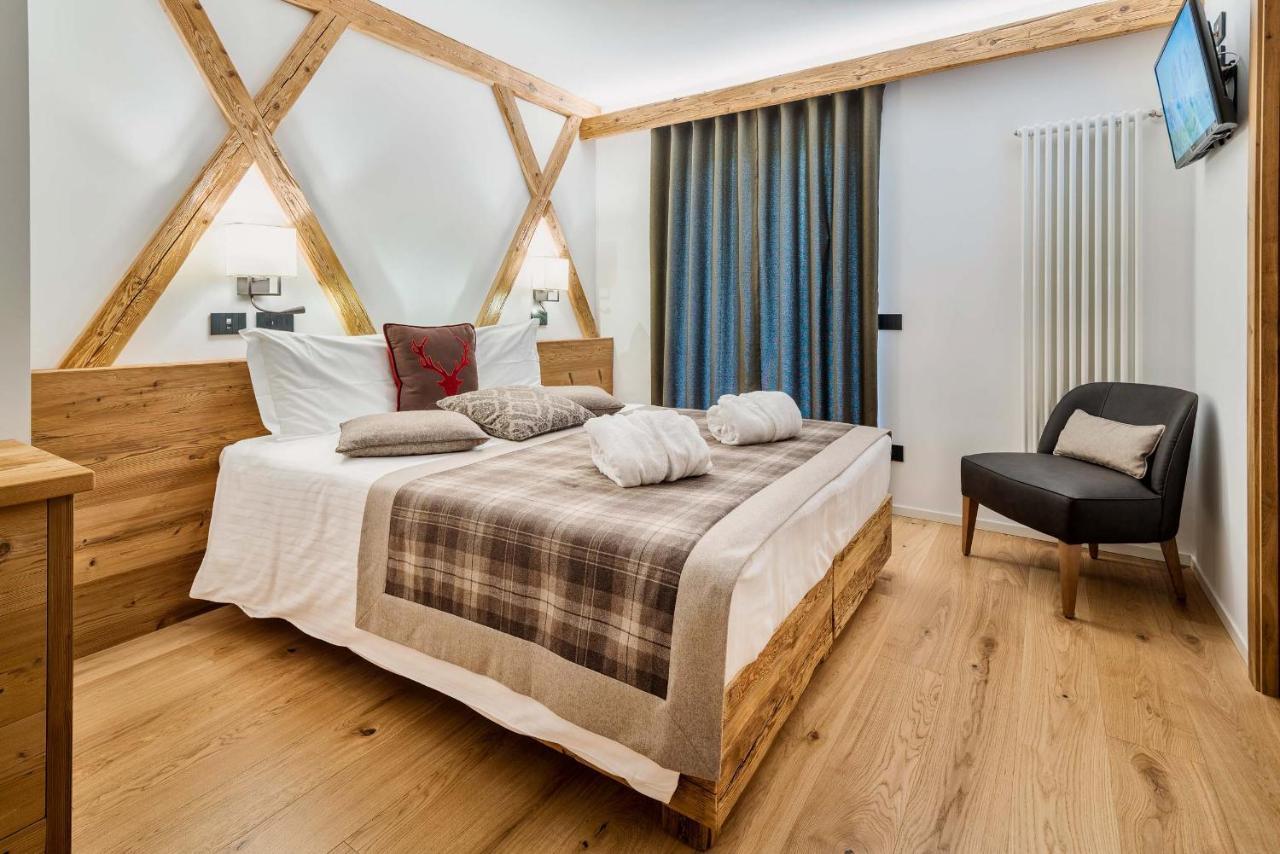 Camina Suite And Spa Κορτίνα Ντ' Αμπέτσο Εξωτερικό φωτογραφία